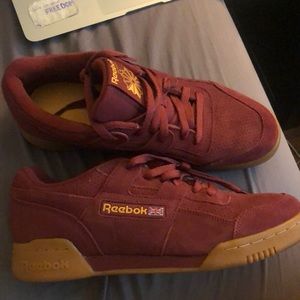 Reebok Workout Plus MU Shoes -Burgundy